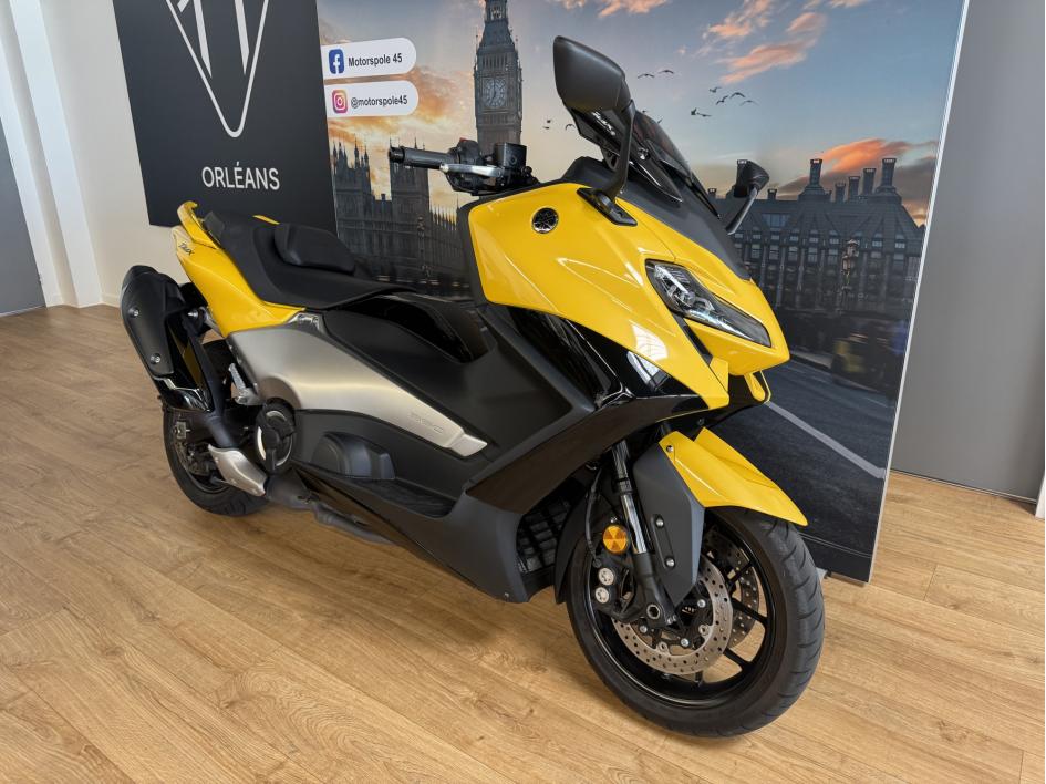 YAMAHA XP T-MAX 560