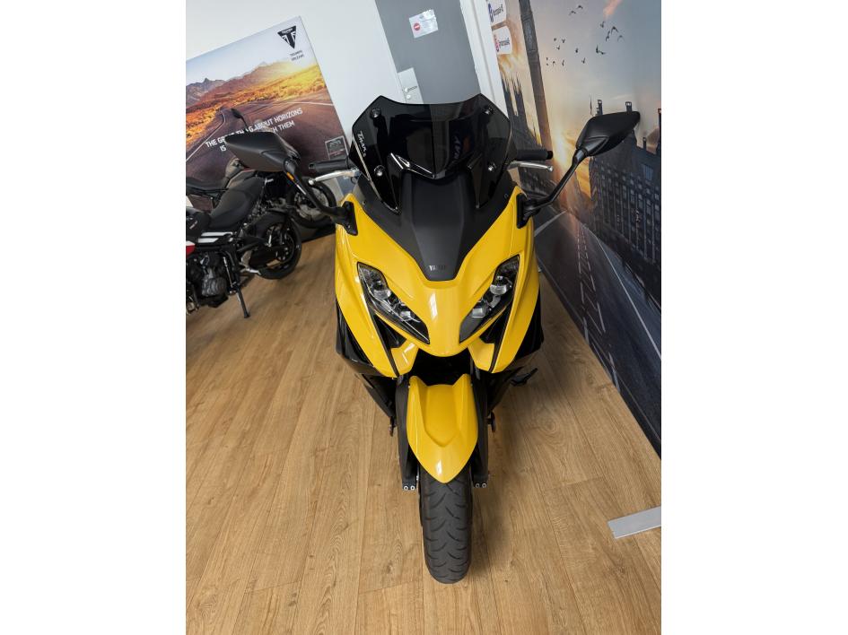 YAMAHA XP T-MAX 560