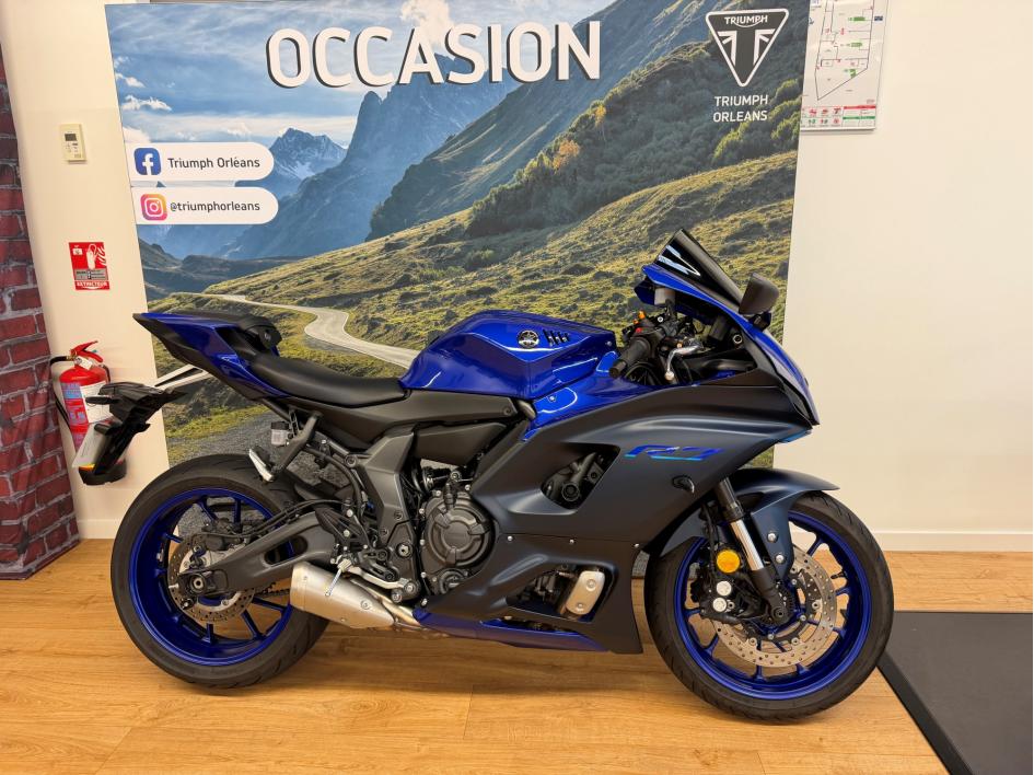 YAMAHA YZF-R7