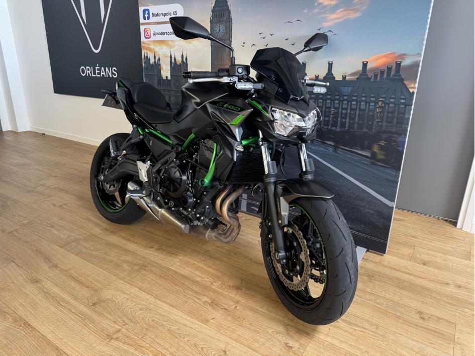 KAWASAKI Z650 - Z650