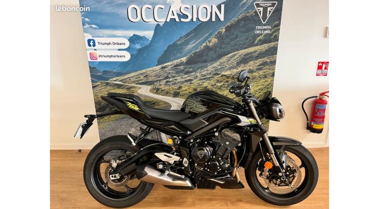 TRIUMPH STREET TRIPLE 765 RS