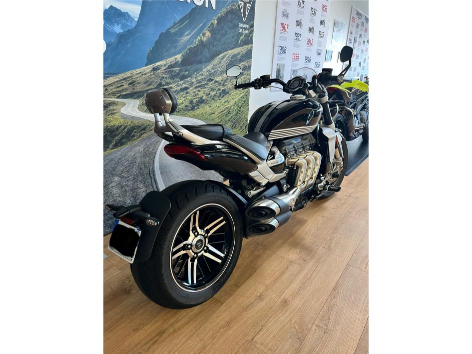 TRIUMPH ROCKET 3 GT
