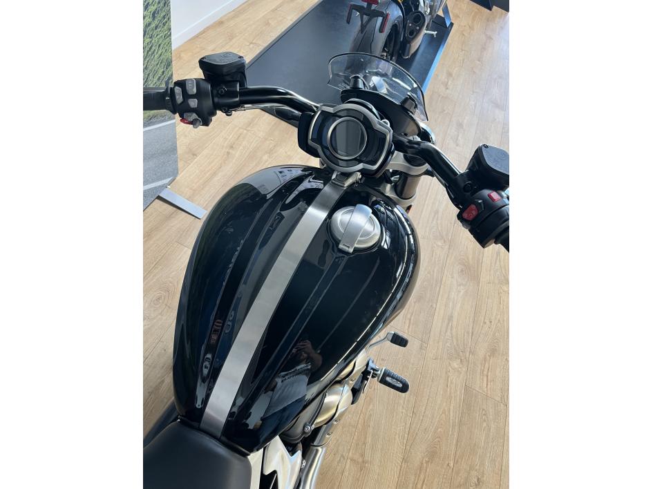 TRIUMPH ROCKET 3 GT