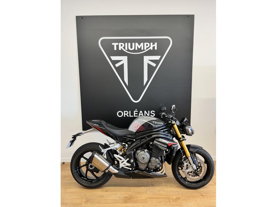 TRIUMPH SPEED TRIPLE 1200 RS